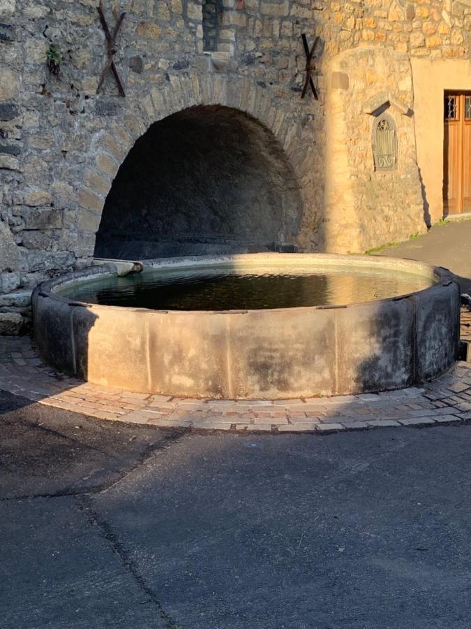 Grand Gite Du Bistrot D'Ici Saint-Saturnin (Puy-de-Dome) Exterior photo